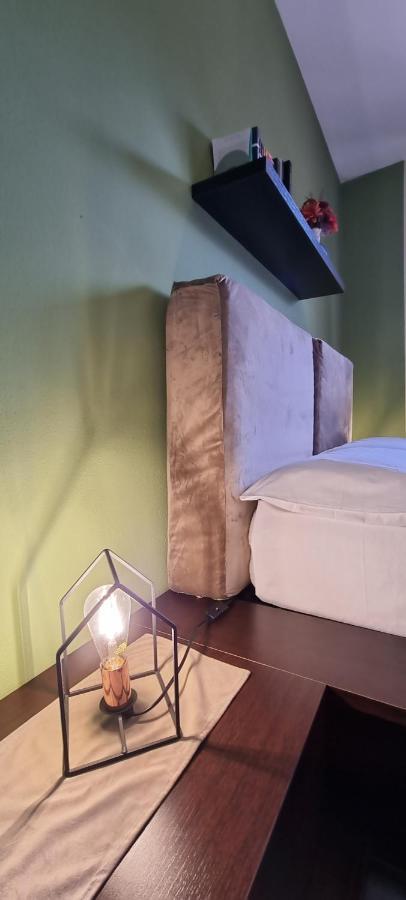 Pozzo Sella Aparthouse - Tramonto Sulla Miniera 伊格莱西亚斯 外观 照片
